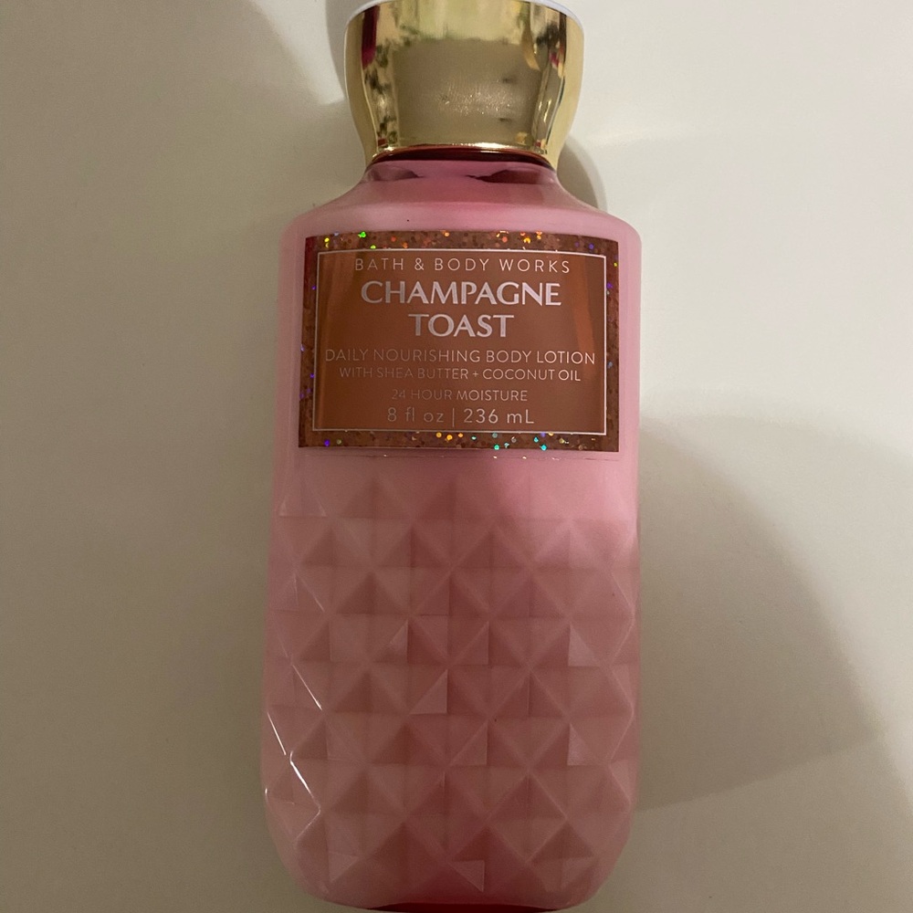 Bath & Body Works Champagne Toast Pink Body Lotion